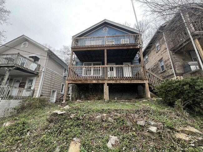 Photo - 2861 Marshall Avenue Apartment