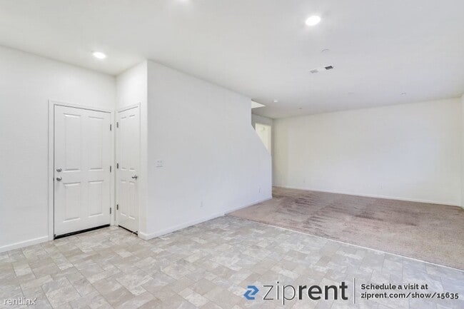 Building Photo - 4 br, 2.5 bath House - 8213 Rick Chapman W...