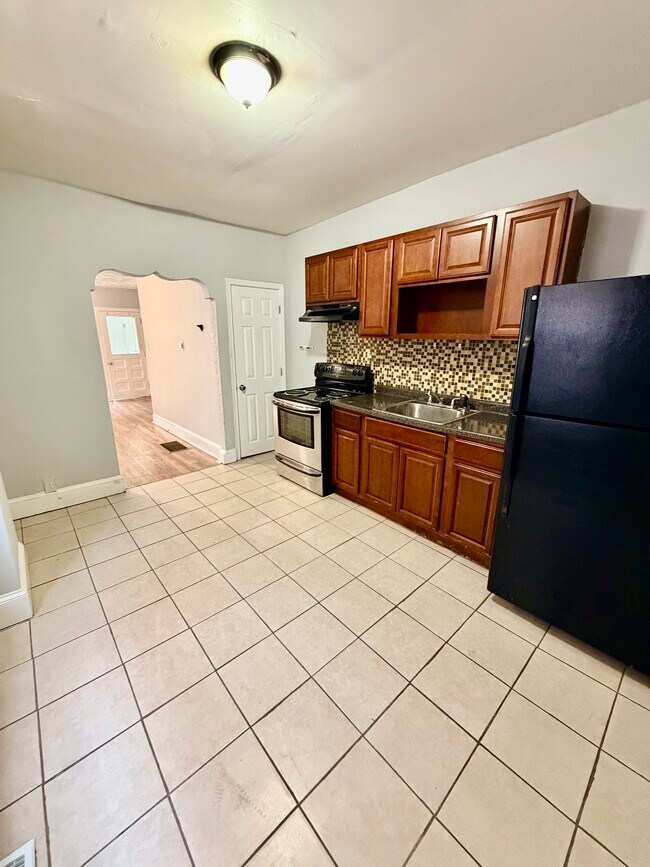 Foto del edificio - 426 N Salford St