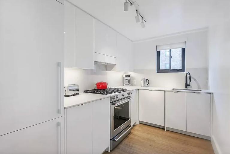 Building Photo - 0 bedroom in New York NY 10001