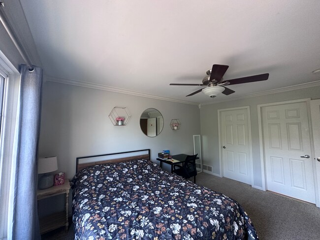 Foto del edificio - 2934 Signature Blvd