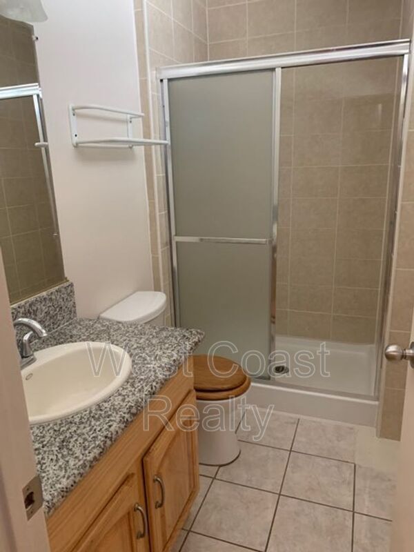 Building Photo - 13150 Calle Amapola