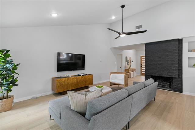 Building Photo - 12507 High Meadow Dr