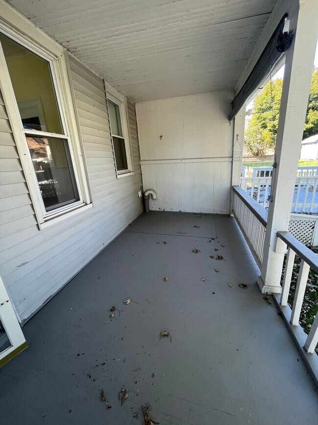 Building Photo - 1314-1316 Schlager St