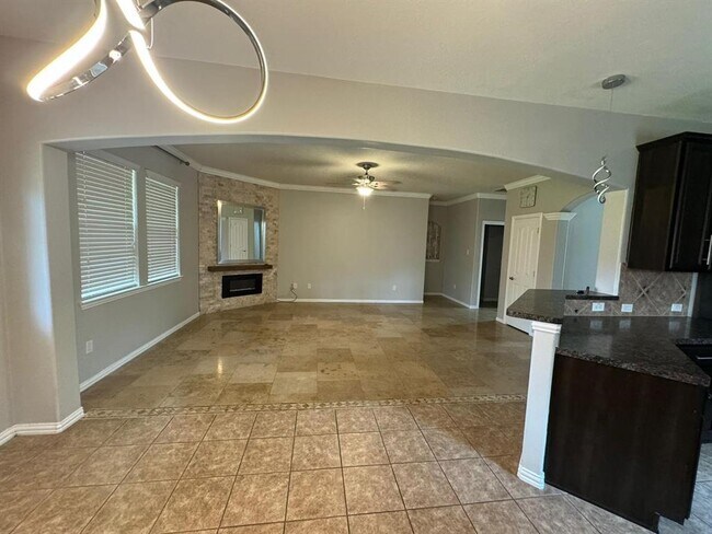 Building Photo - 25614 Crisp Spring Ln