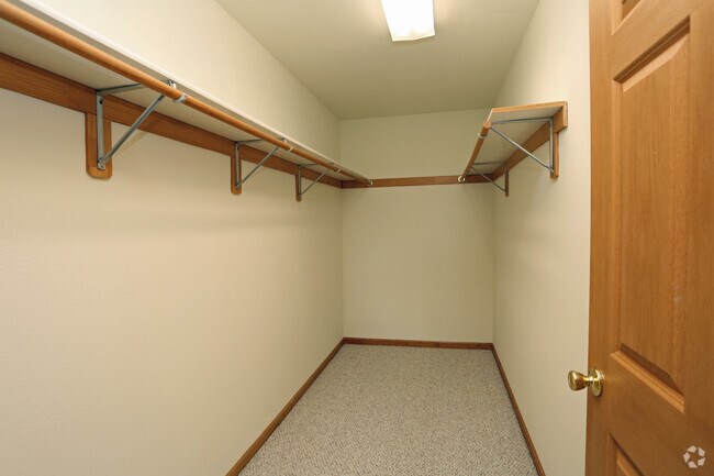 Segunda habitación con vestidor - Kendal Hills