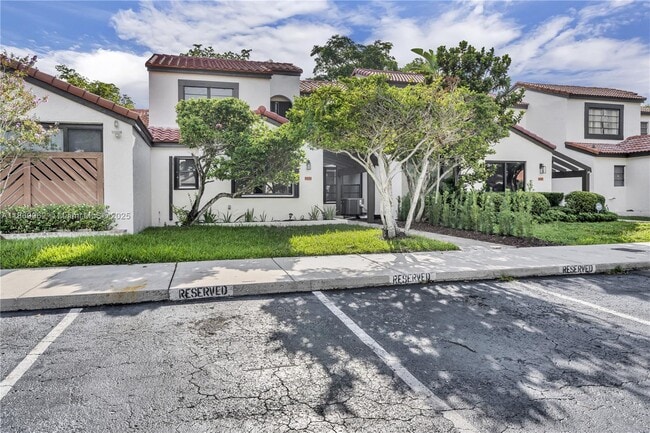 Building Photo - 9219 SW 123rd Ave Ct