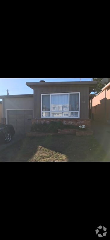 Building Photo - 39 Mayfield Ave
