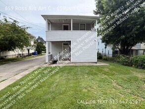 Building Photo - 659 Ross Ave