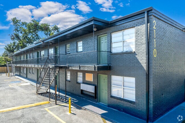 Primario - Huntington Place