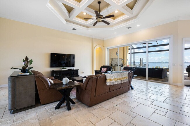 Foto del edificio - 4470 Northshore Dr