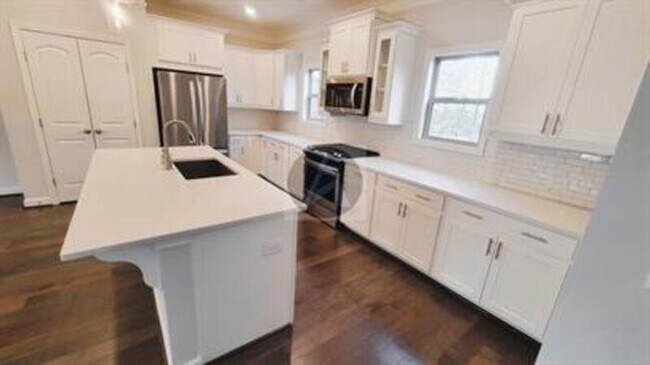 Foto del edificio - 2892 Boone Dr