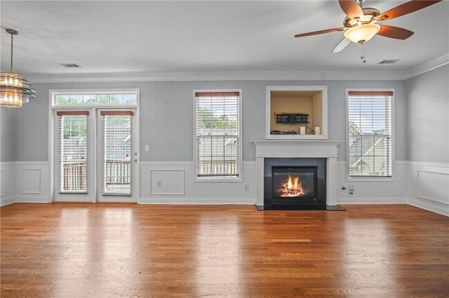 Foto del edificio - 2393 Strand Ave