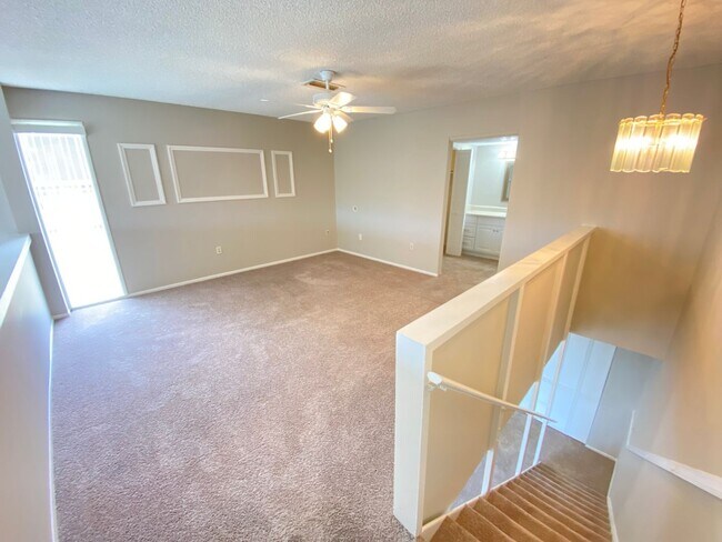 Foto del edificio - SANDY COVE CONDO - 1BR/1BA WITH BALCONY