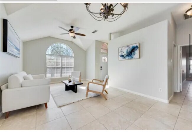 Building Photo - 2608 Trent Trl