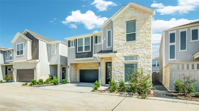 Foto del edificio - 4204 Upland Bend Dr