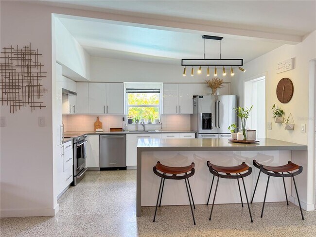 Foto del edificio - 319 Halsey St
