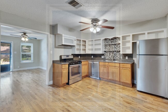Building Photo - 4810 Prock Ln