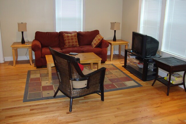 Foto del edificio - 5006 Cherokee St