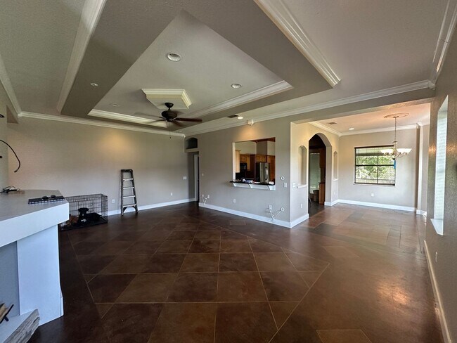 Building Photo - ***Spacious Country Living with Modern Com...