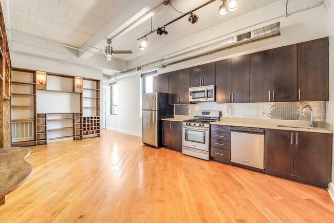 Building Photo - 325 Palisade Ave