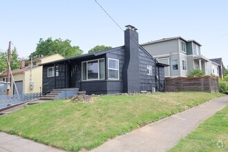 Building Photo - 9706 N Van Houten Ave