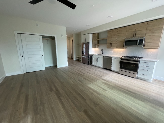 Foto del edificio - 1700 N Marion St