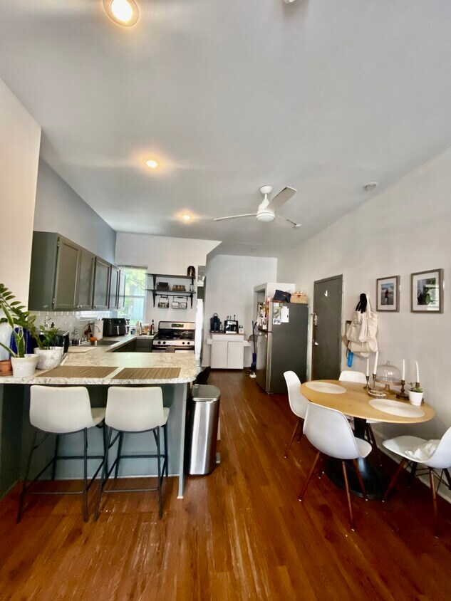 Foto principal - 1122 E Palmer St