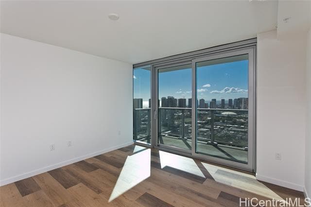 Building Photo - 1515 Liona St