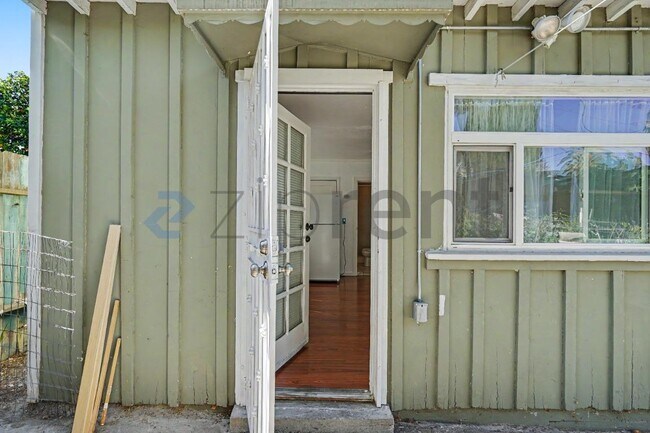Foto del edificio - Unit Single bedroom
