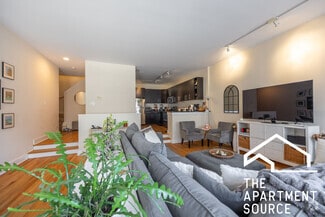 Building Photo - 2510 N.Willetts Unit 2C