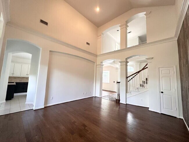 Foto del edificio - 6108 Autumn Point Dr