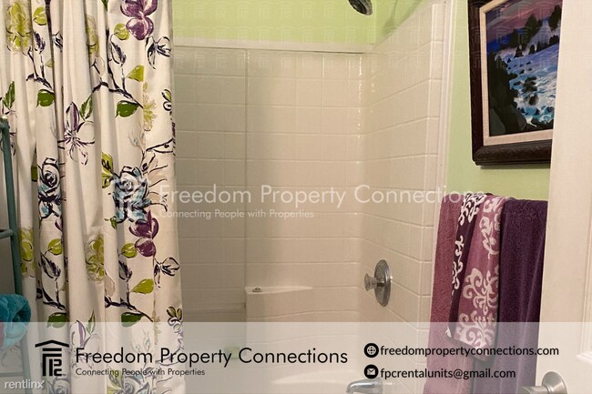 Foto del edificio - Room for Rent, 1 bath House - 760 Lomita B...