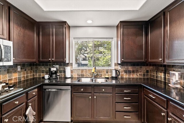Foto del edificio - 703 Locust St