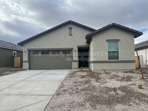 Building Photo - 6511 W Magdalena Ln
