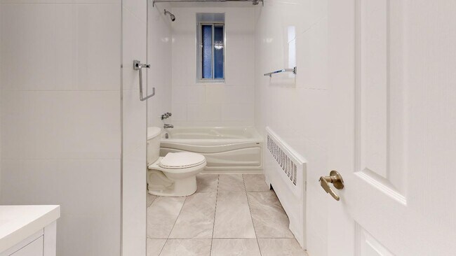 Photo du bâtiment - 5051 Clanranald