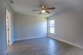 Building Photo - 3716 SW 16th Pl