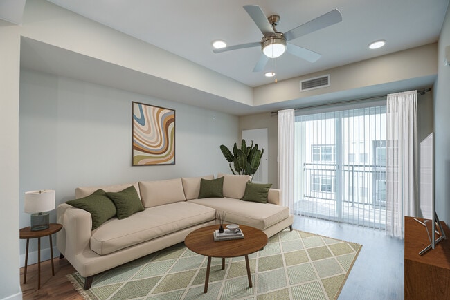 Amplia sala de estar - Flatiron Flats Apartments