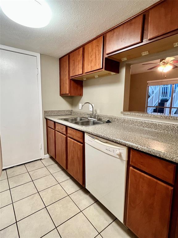Foto del edificio - 3506 Cove View Blvd