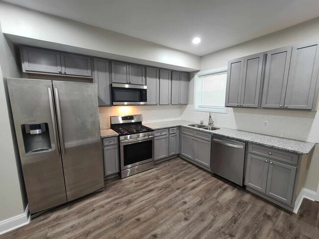 3 Bedroom Townhouse in pigtown - 3 Bedroom Townhouse in pigtown