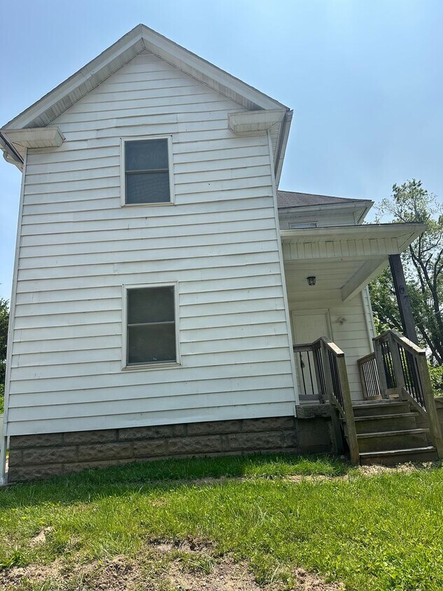 Foto principal - 3 Bedroom 1.5 Bathroom House in South Colu...