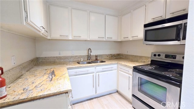 Building Photo - 22808 Hilton Head Dr
