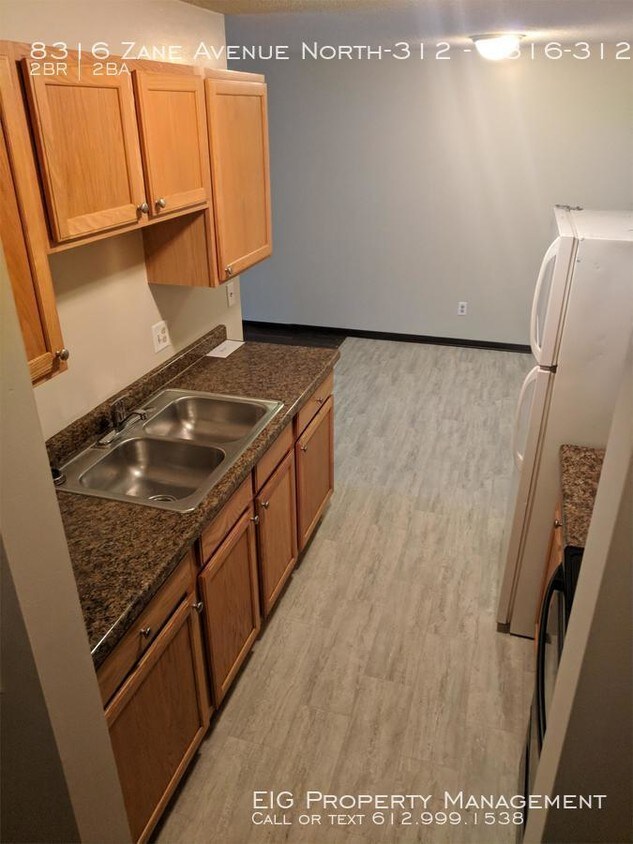 Foto principal - 8316 Zane Ave N