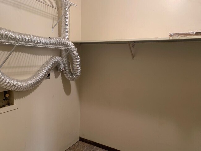 Foto del edificio - 25 Southwinds Cir