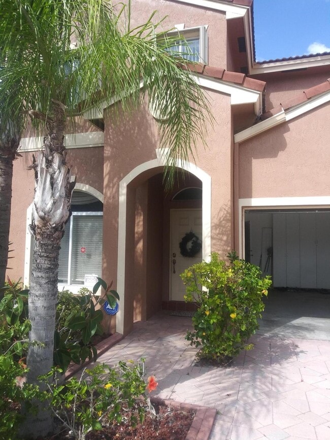 Foto del edificio - 4015 Banyan Trails Dr