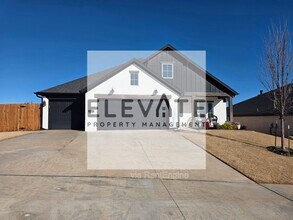 Building Photo - 1101 Sawmill Rd