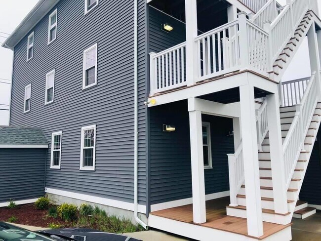 Foto del edificio - 131 Beverage Hill Ave