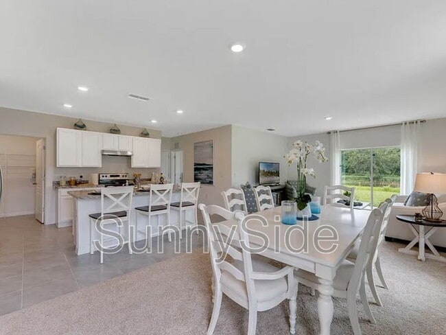 Photo - 763 Chinoy Rd House