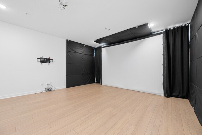 Foto del edificio - 328a Madison St