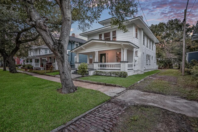 Foto del edificio - 2851 Post St